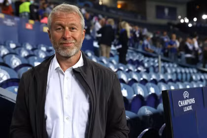 Tài phiệt Nga Roman Abramovich tại Porto, Bồ Đào Nha, ngày 29/5/2021. Ảnh: Getty.