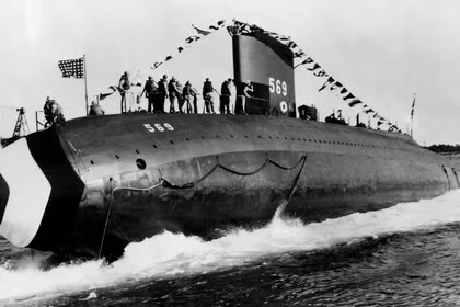 Tàu USS Albacore, với thân tàu hình giọt nước, được cho là đã đạt tốc độ dưới nước 33 hải lý/giờ (61 km/giờ; 38 dặm/giờ). Ảnh: Wiki.