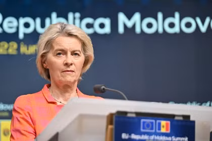 Chủ tịch Ủy ban châu Âu Ursula von der Leyen phát biểu tại một sự kiện ở Brussels vào ngày 22/6. Ảnh: Getty.
