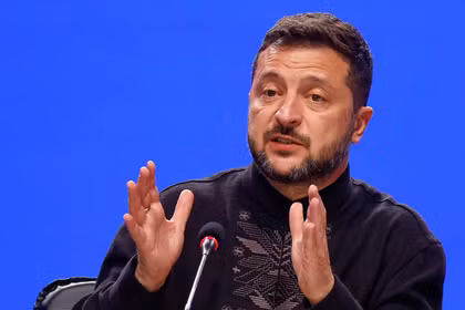 Tổng thống Ukraine Volodymyr Zelensky phát biểu trong cuộc họp báo sau cuộc gặp của nhóm được gọi là Liên minh các nước sẵn sàng hợp tác, tại Kiev, Ukraine ngày 24/8. Ảnh: Reuters.