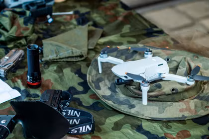 Các loại vũ khí tự động như drone có thể làm thay đổi chiến tranh truyền thống. Ảnh: Getty.