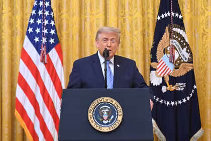 Tổng thống Mỹ Donald Trump phát biểu trước toàn quốc từ Phòng Đông của Nhà Trắng ở Washington, D.C. vào ngày 16/7. Ảnh: Reuters.