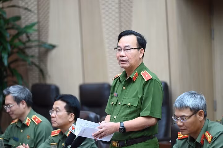 anh-1-2579.jpg
