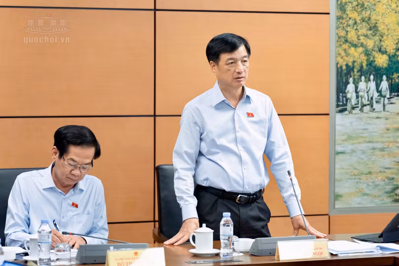 anh-7040.jpg