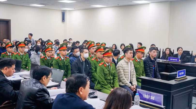 Các bị cáo tại phiên tòa. Ảnh: P.A.