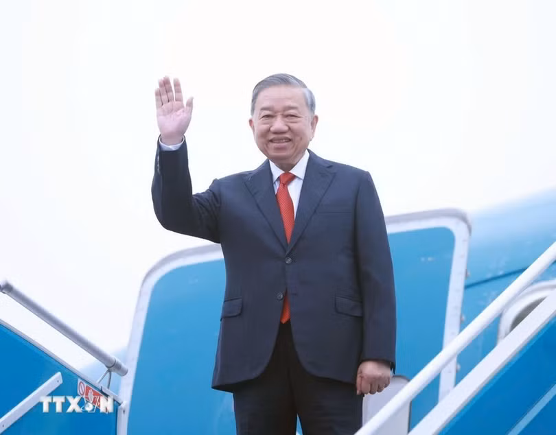 tong-bi-thu-to-lam-len-duong-tham-cap-nha-nuoc-toi-lao-1770338442434836779285.jpg