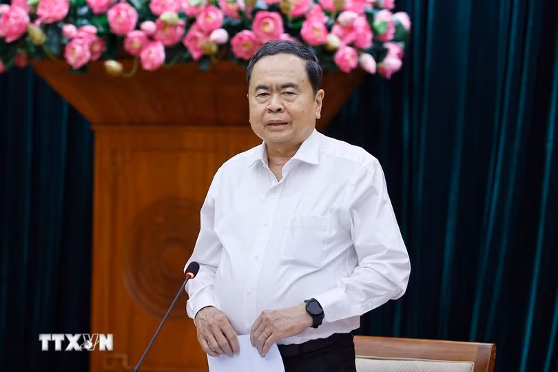 chu-tich-quoc-hoi-du-hoi-nghi-cong-bo-quyet-dinh-kiem-tra-giam-sat-voi-ban-thuong-vu-thanh-uy-tp-ho-chi-minh-5-1773485739277368794163.jpg