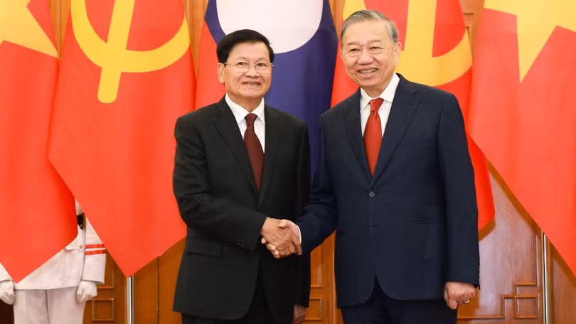 Tổng bí thư Tô Lâm tiếp đón Tổng bí thư, Chủ tịch nước Lào Thongloun Sisoulith.