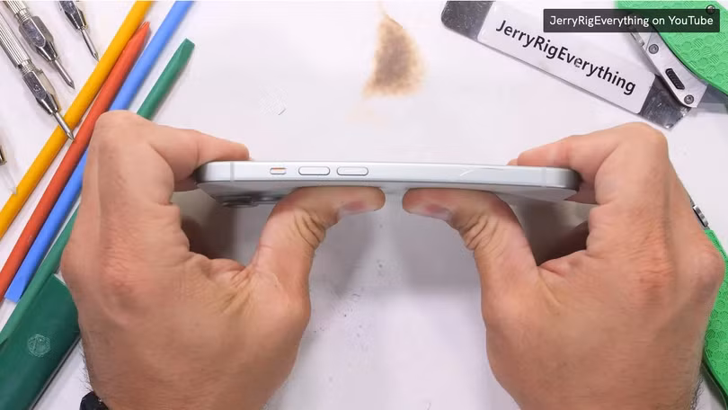 iPhone 15 2.png