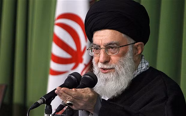 Đại giáo chủ Ayatollah Ali Khamenei.