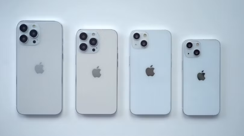 iPhone 13 sẽ có cụm camera xếp chéo (Ảnh: Phone Arena)