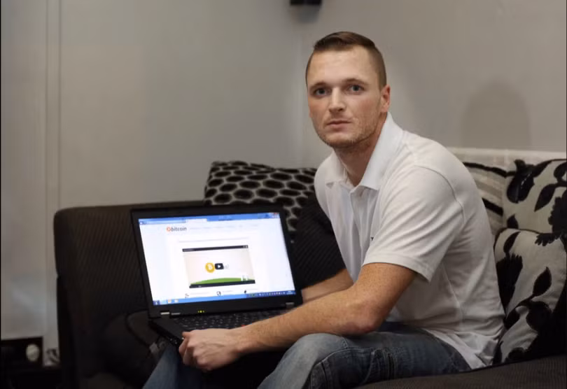 James Howells, người đang tìm kiếm ổ cứng chứa số Bitcoin trị giá 275 triệu bảng Anh (Ảnh: The Sun)