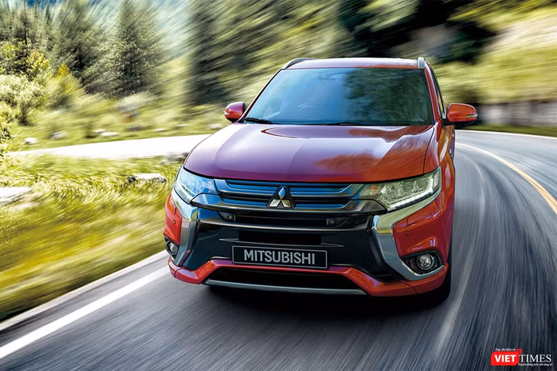 Xe Mitsubishi Outlander mới chỉ còn bản 7 chỗ, giá tăng nhẹ ảnh 1