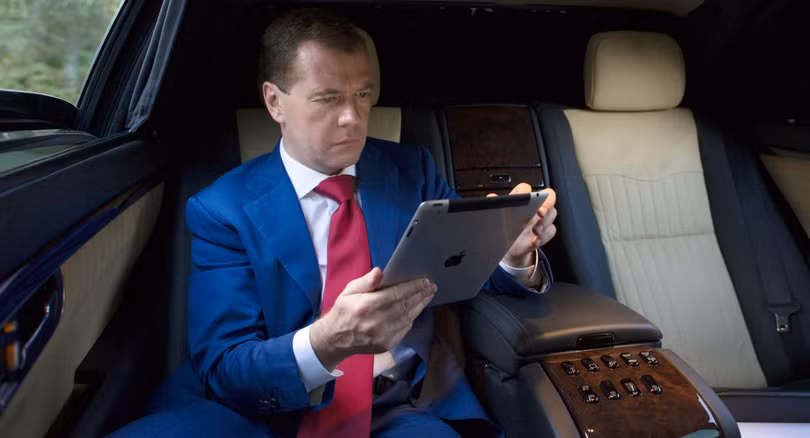 Thủ tướng Medvedev: Nga có thể tự cung tự cấp nuôi sống bản thân.