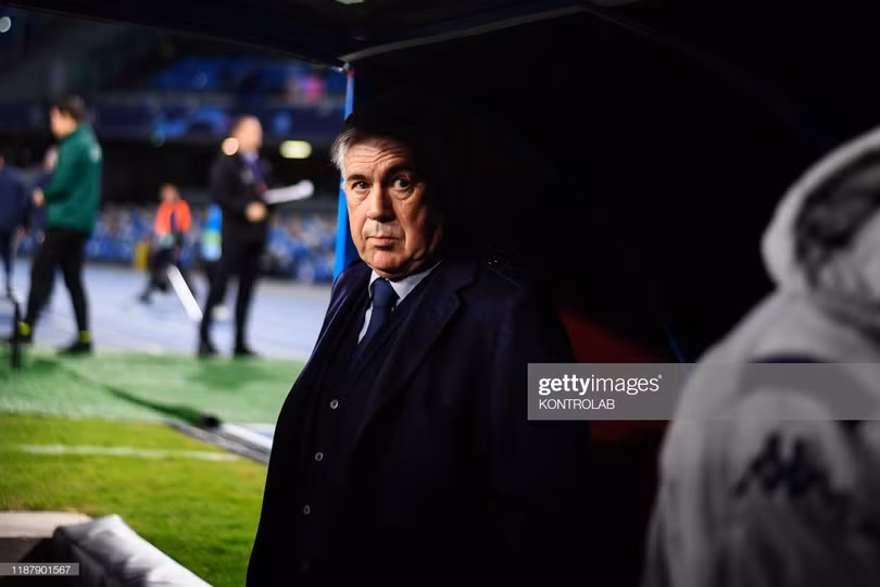 Phong độ kém cỏi ở giải quốc nội của Napoli có thực sự là nguyên nhân chính khiến HLV Ancelotti bị sa thải (ảnh: gettyimages.com)