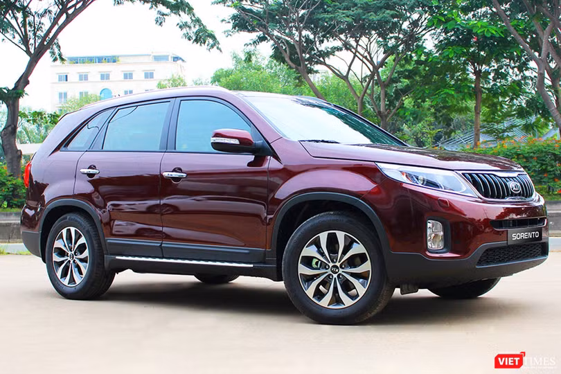 Thaco giảm giá cả loạt xe Kia và Mazda ảnh 1