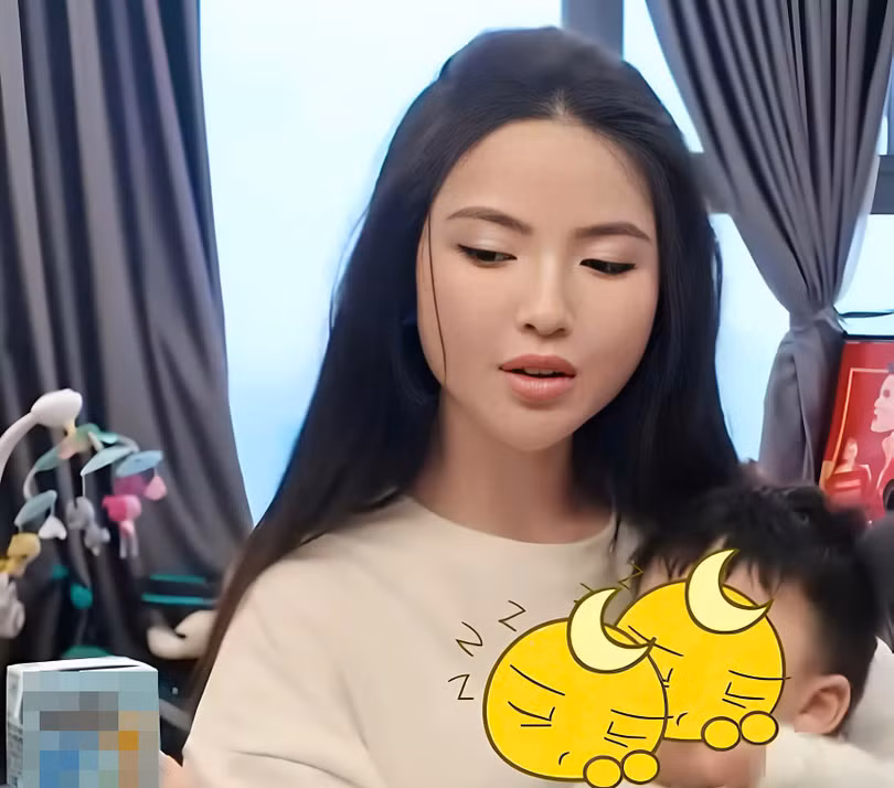 Chu Thanh Huyen.jpg