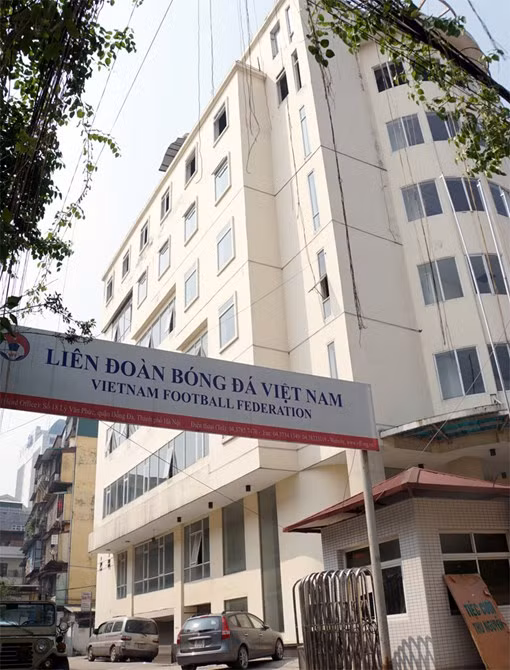 Tòa nhà 500.000 USD đang bị VFF 'bỏ hoang' ảnh 1 Tòa nhà 500.000 USD đang bị VFF 'bỏ hoang' ảnh 1