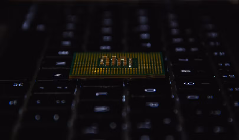 Tùy biến cấu hình máy Mac rất tốn kém (Ảnh: Make Use Of) Tùy biến cấu hình máy Mac rất tốn kém (Ảnh: Make Use Of)