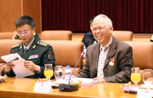 Bộ trưởng Quốc phòng Phùng Quang Thanh: "Mong được tiếp nhiều cựu binh Trung Quốc" ảnh 3 Bộ trưởng Quốc phòng Phùng Quang Thanh: "Mong được tiếp nhiều cựu binh Trung Quốc" ảnh 3