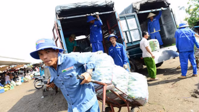 Phí cầu đường "bắt chẹt" giá vé