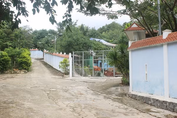 Không có hoạt động tháo dỡ gì dù hạn cưỡng chế của chính quyền sắp hết - Ảnh: Lê Đình Dũng. Không có hoạt động tháo dỡ gì dù hạn cưỡng chế của chính quyền sắp hết - Ảnh: Lê Đình Dũng.