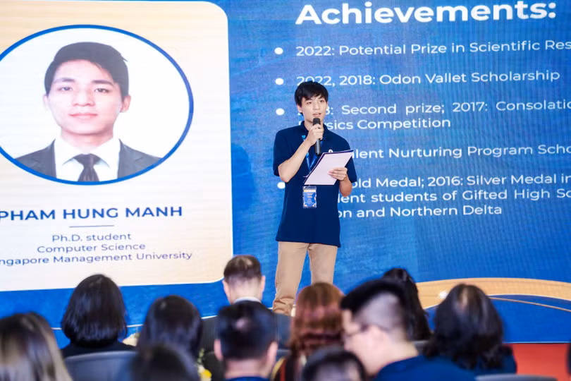 Pham Hung Manh 4.jpg