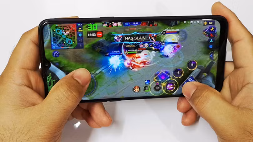 Realme Q sỡ hữu khả năng gaming vượt trội (Ảnh: Pinoy Techno) Realme Q sỡ hữu khả năng gaming vượt trội (Ảnh: Pinoy Techno)