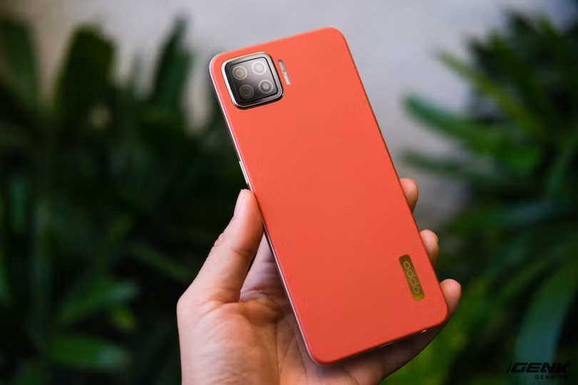 OPPO A73 (Ảnh: PC World) OPPO A73 (Ảnh: PC World)