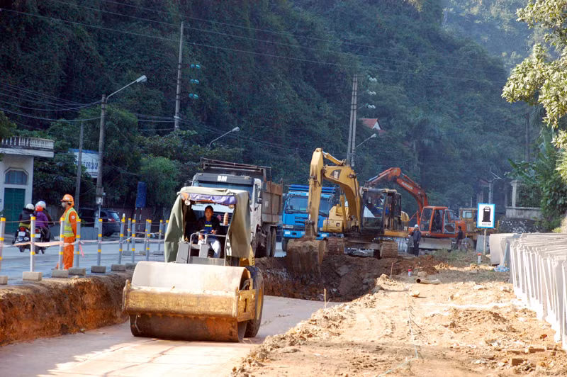 Dự án cao tốc Vân Đồn - Móng Cái: Ba bộ đều muốn “trốn” nhà thầu Trung Quốc.
