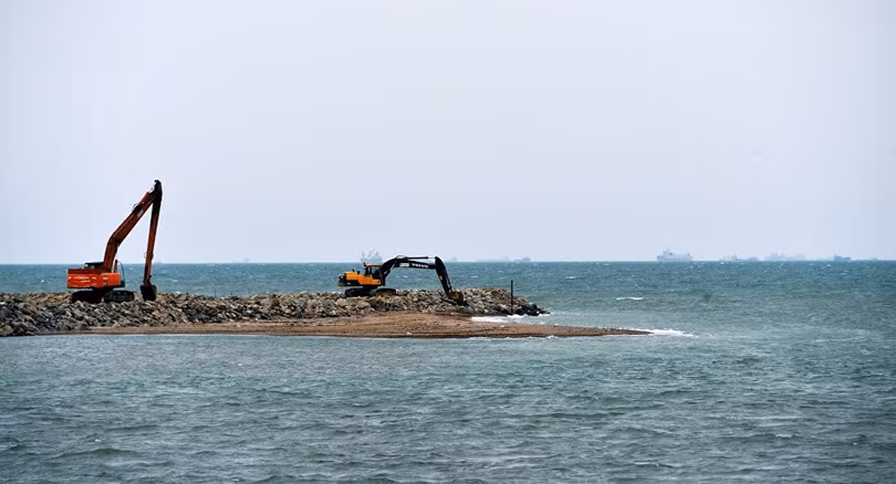 Trục vớt tàu ngư lôi C102 của Đức từ đáy eo biển Kerch