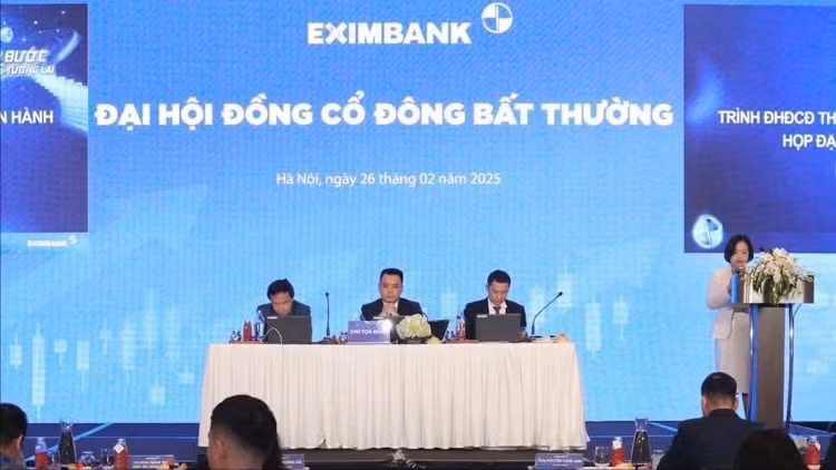 Đại hội cổ đông bất thường của Eximbank diễn ra sáng nay tại Hà Nội. Ảnh: Nhật Minh