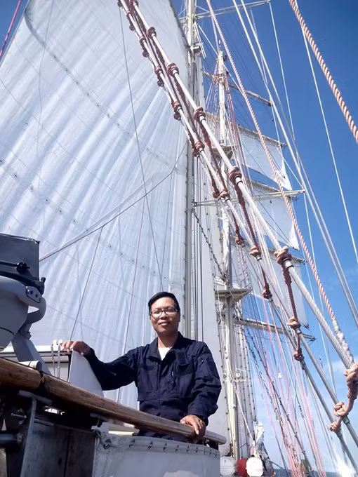 Tàu buồm huấn luyện đầu tiên của Hải quân Việt Nam rẽ sóng tại Ba Lan ảnh 7 Tàu buồm huấn luyện đầu tiên của Hải quân Việt Nam rẽ sóng tại Ba Lan ảnh 7