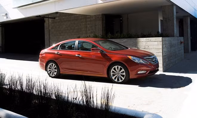 Hyundai thu hồi gần nửa triệu xe do lỗi hệ thống phanh