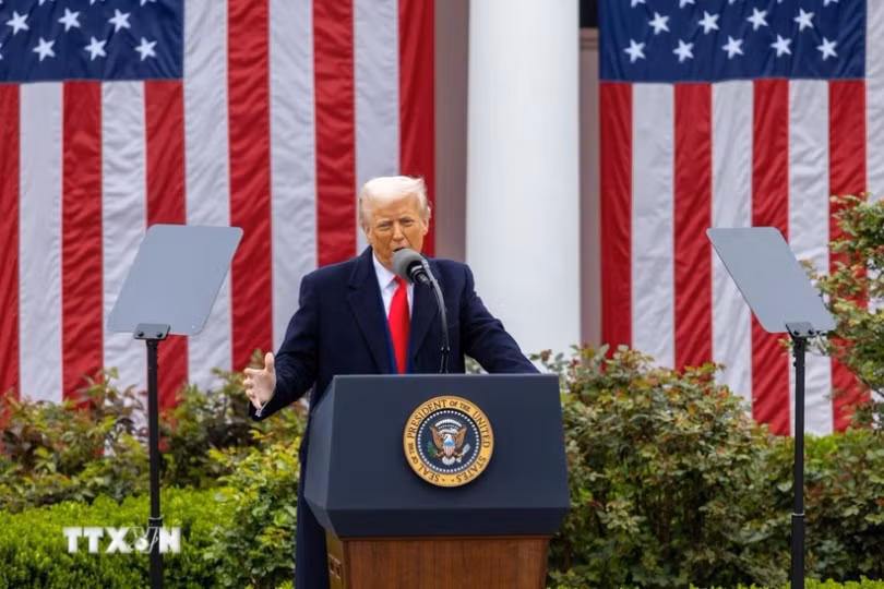 tong-thong-trump-1004.jpg