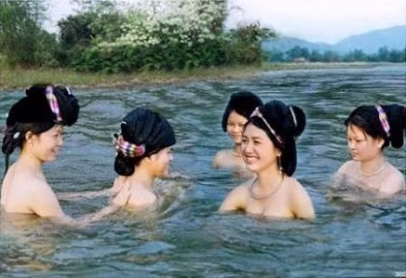 Những kiểu “tắm tiên” khác nhau trong văn hóa phương Đông ảnh 4
