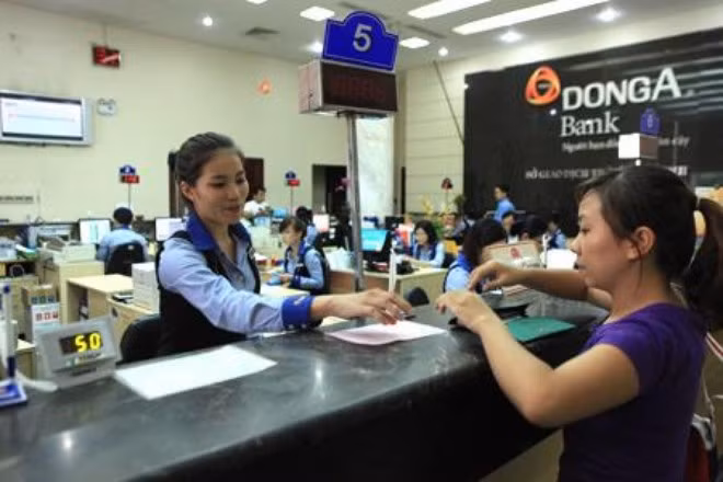 Dừng chuyển nhượng cổ phần DongA Bank