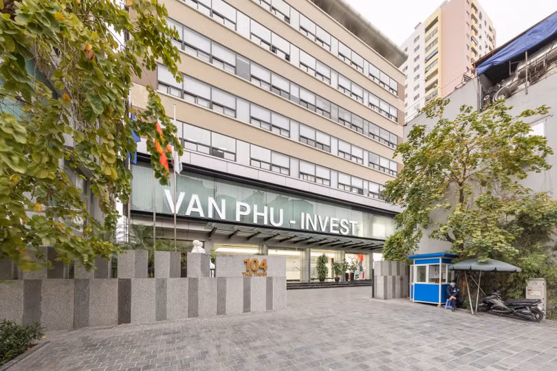Văn Phú Invest.jpg