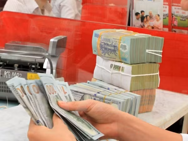 “VND có thể giảm 4 đến 5% so với USD trong năm 2016” ảnh 1 “VND có thể giảm 4 đến 5% so với USD trong năm 2016” ảnh 1