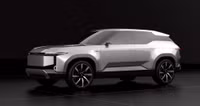 Chưa có thông tin về hệ thống truyền động, nhưng có lẽ không sai khi nói rằng Land Cruiser Se sẽ có hai động cơ điện cung cấp hệ thống dẫn động bốn bánh.