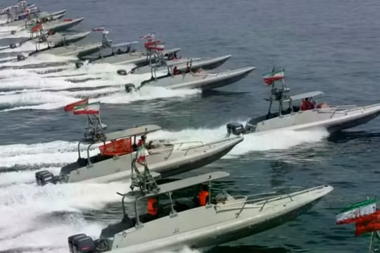 Các tàu thuộc Hạm đội muỗi của Iran. Ảnh: Sohu.
