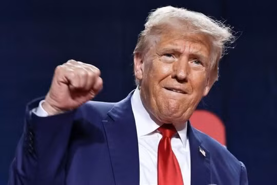 Hôm 19/8, Tổng thống Mỹ Trump tuyên bố sẽ phát động chiến dịch gây sức ép kinh tế mạnh chưa từng có nhằm vào Iran. Ảnh: EPA.