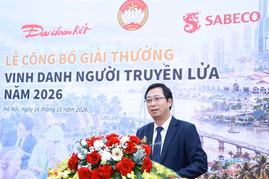 Ông Cao Xuân Thạo, Phó chủ tịch Ủy ban Trung ương Mặt trận Tổ quốc Việt Nam phát biểu tại buổi lễ. Ảnh: Minh Châu.