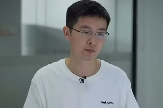 Trong khi giá trị vốn hóa của Unitree Robotics bốc hơi mạnh, CEO Vương Hưng Hưng lại chịu những thị phi về quản trị nội bộ. Ảnh: Sohu.