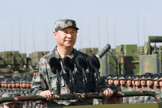 Việc bắt giữ, điều tra hai tướng Trương Hựu Hiệp và Lưu Chấn Lập cho thấy ông Tập Cận Bình củng cố quyền lực tuyệt đối của Chủ tịch Quân ủy. Ảnh: Xinhua.