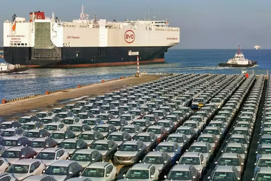 6 tháng đầu năm nay, Trung Quốc đã xuất khẩu 5,31 triệu xe ô tô, tăng 53% so với cùng kỳ năm 2025. Ảnh: AFP.