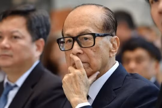 Vụ việc gian dối và tham nhũng tại dự án nhà ở đường Anderson sẽ ảnh hưởng nghiêm trọng đến danh tiếng ông Lý Gia Thành và Tập đoàn CK Asset Holdings. Ảnh: CLS.