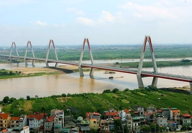UBND TP. Hà Nội liên tục yêu cầu các sở, ngành cung cấp hồ sơ, tài liệu cho các nhà đầu tư để lập quy hoạch hai bên sông Hồng.