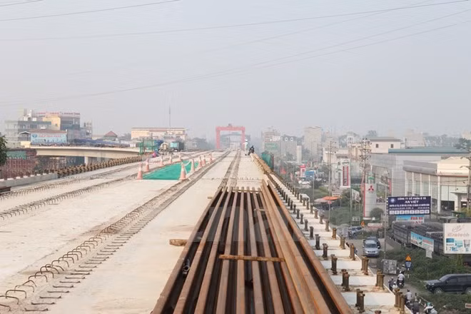 Phiến dầm cuối cùng đã được hoàn thành.