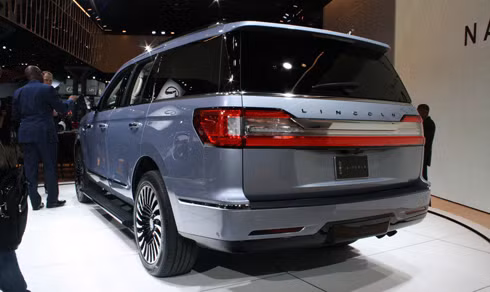 Lincoln Navigator 2018 - 'khủng long' Mỹ ảnh 2